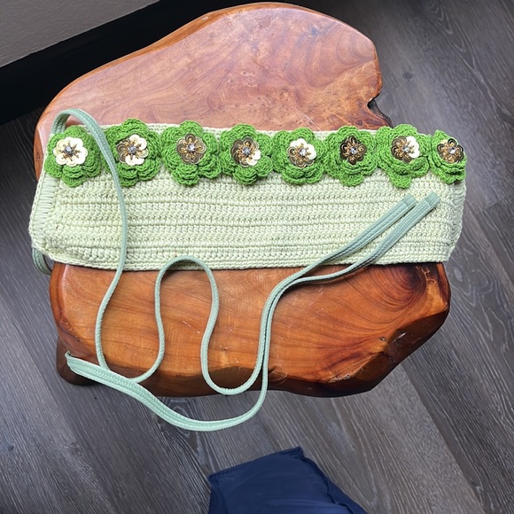 Bikini - Picture 3 of 4